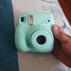 Instax Mini 7+ Polaroid Camera