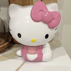 Hello Kitty Ceramic Coin Bank