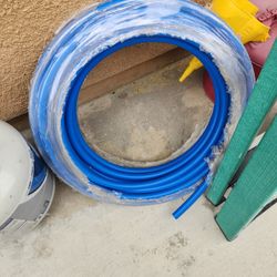 3/4 Blue Pex Pipe.