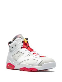 Jordan hare 6s size 8.5