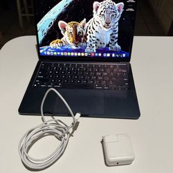 MacBook air M3 chip 16gb RAM Microsoft Adobe MainStage Affinity Topaz Acrobat BYPASSED