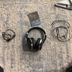 Sennheiser HD 4.50BTNC Headphones