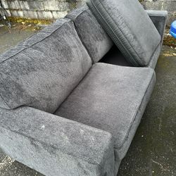 Free Couch 