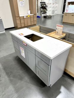  🔥Clearance 60" Bathroom Vanity Countertop FREE Sink Combo on top of Grey Shaker Vanity Cabinet!