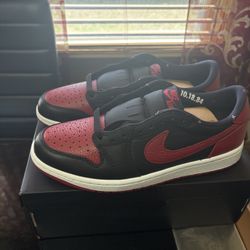 Jordan 1 Low Banned Sz 8.5M