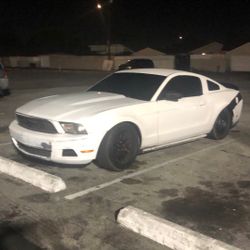 2012 Ford Mustang