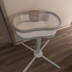 HALO BASSINEST SWIVEL SLEEPER