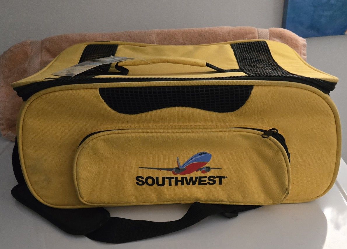 Airplane Pet Carrier-under seat