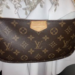 Louis Vuitton Hand Bag 