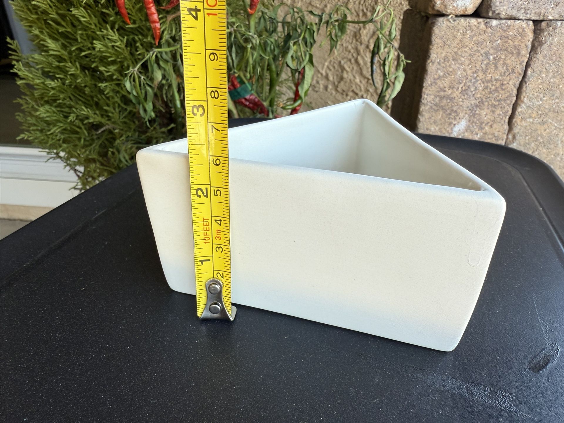 Three Small Ceramic Planting Pot Set / Juego De Tres Ollas Para Planta