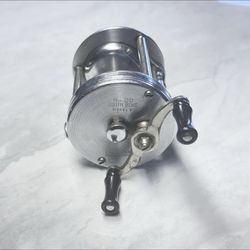 F90- Vintage South Bend No. 20 Model B Casting Reel USA Made Level Wind