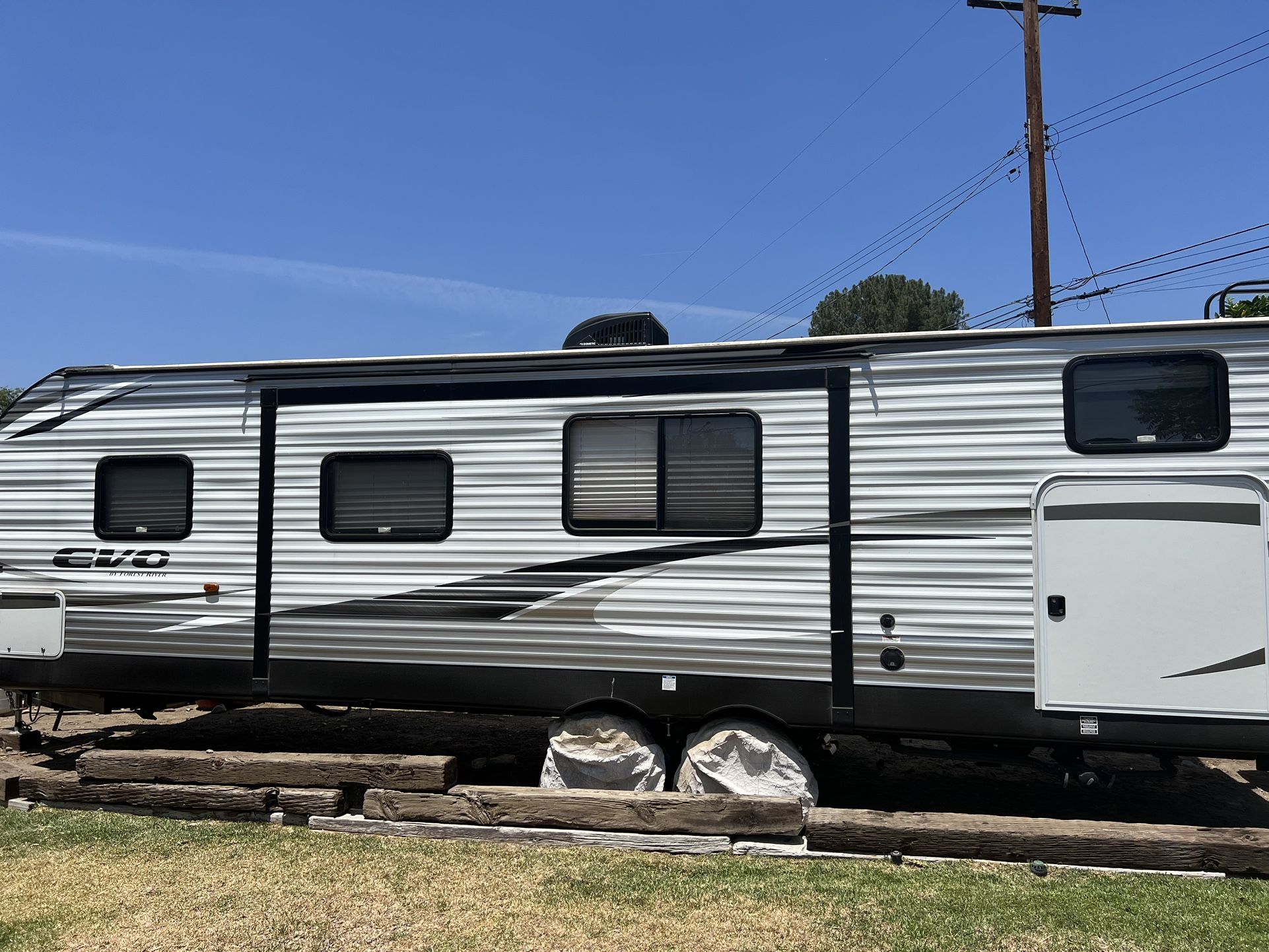 2019 Forest River Evo T2700