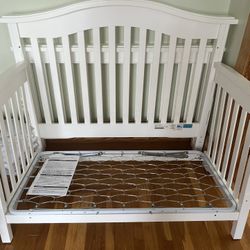 Crib In Great Condition For Sale