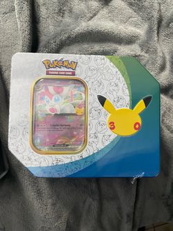 Pokemon 30th sylveon tin