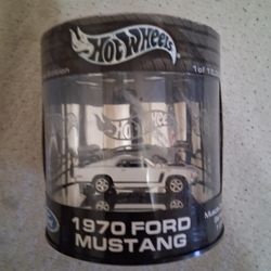 Hot Wheels Mustang 