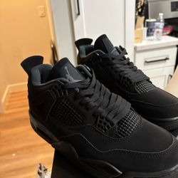 Air Jordan 4 Black Cat