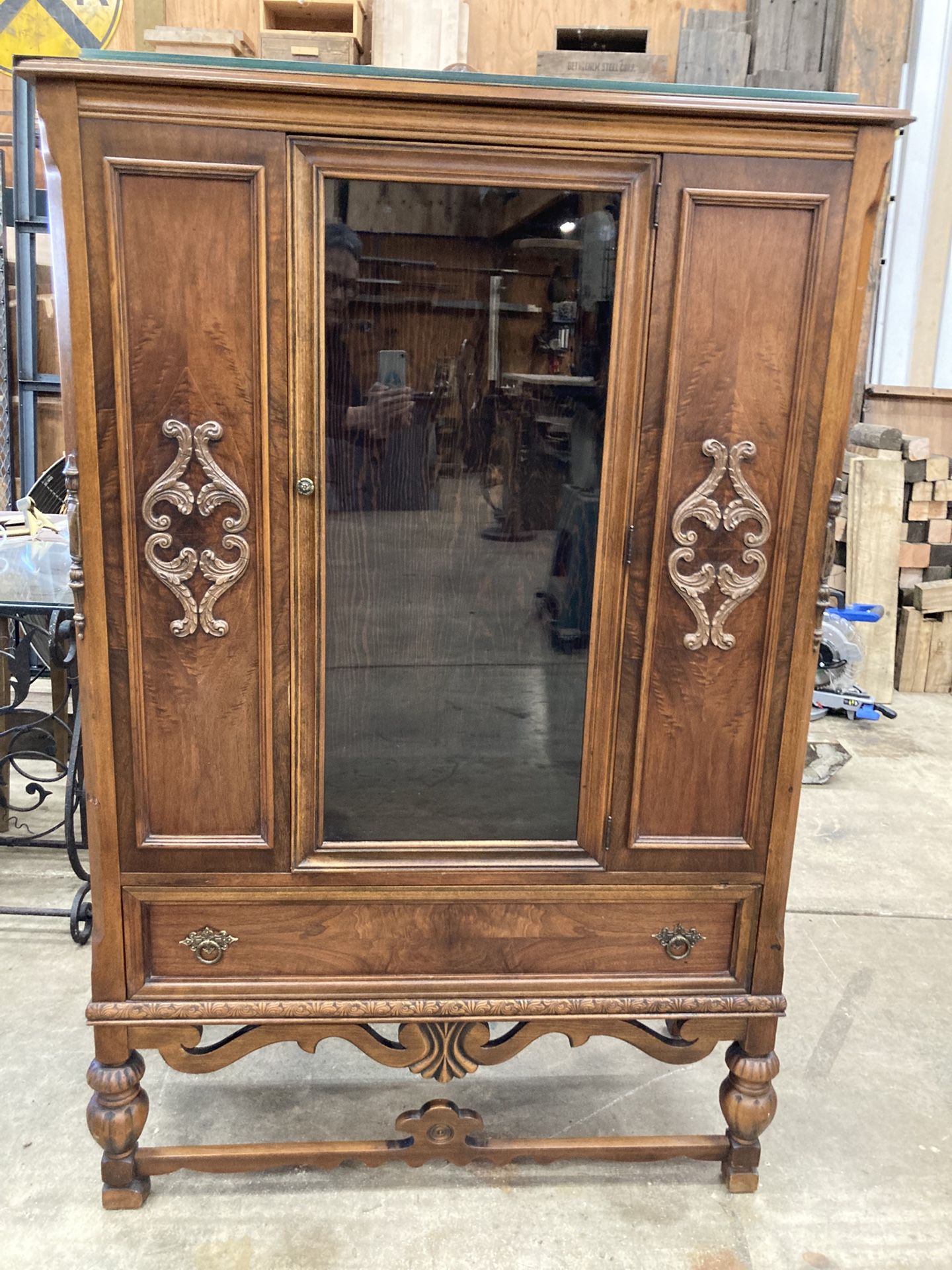China Hutch