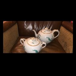 Limoges tea pot and sugar bowl set