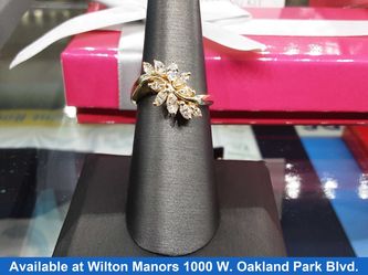 Women's Ring - Yellow Gold 14k (.585) 4.7 grams Size 6