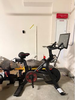 2025 Peloton Bike