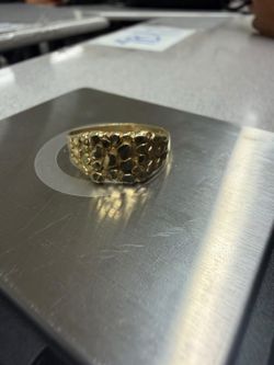Gold nugget ring