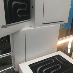 MacBook Pro M5 New In Box Pay Low Down No Crdt Needed