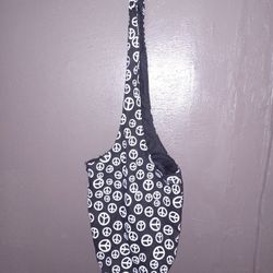 Ladies Crossbody Slouch Purse Make A Offer 
