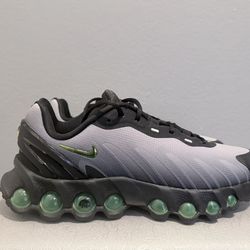 Nike Air Max Dn8 Size 7 Youth /Men’s Size 7