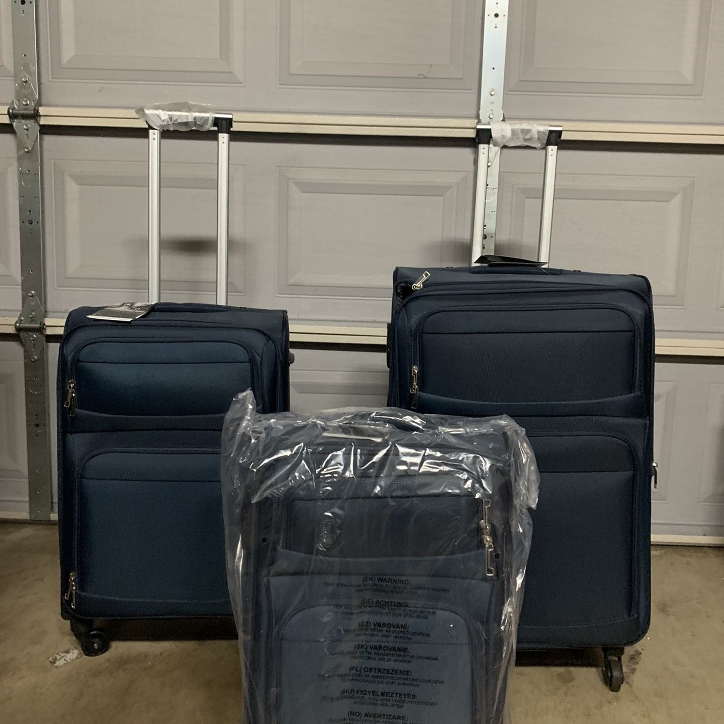 Brand New Merax Softside Luggage Set, TSA Lock Expandable Spinner