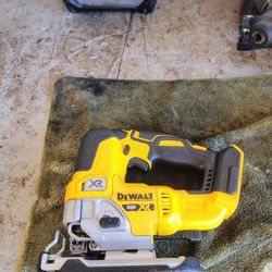 Jigsaw Dewalt 20v TOOL ONLY 