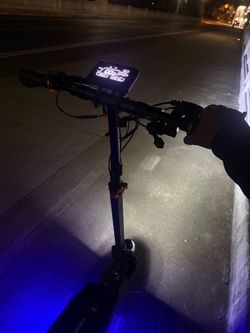 HONEYWHALE T4A e scooter (trades accepted)