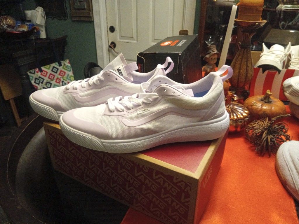 Vans Men Or Women Shoes