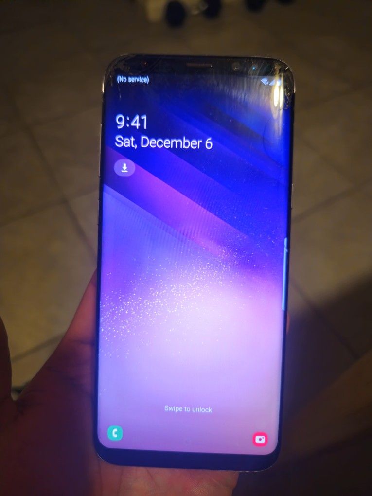 Samsung Galaxy S8+ With Damages Up For Grabs