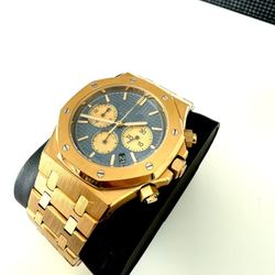 Men Luxury Watch Gold And Silver Chronograph 