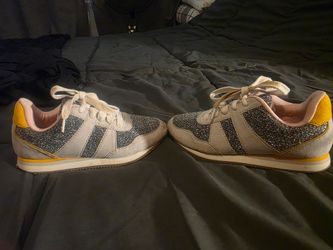 size 13 girls shoes