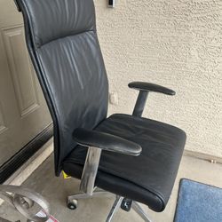 Tall Back Office Chair 