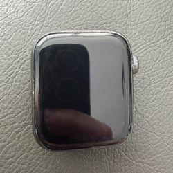 Apple Watch S5 Nike Edition LTE Cellular Verso 