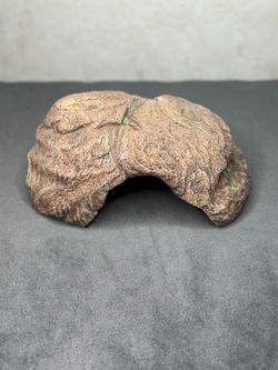 Reptile cave
