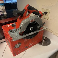 Milwake Circular Saw