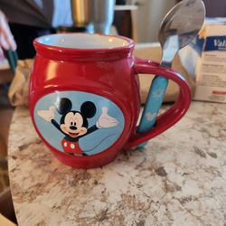 DISNEY MICKEY MOUSE MUG W/ SPOON  DISHWASHER AND MICROWAVE SAFE 