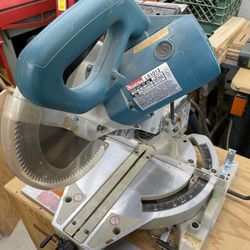 Makita LS1013 10” Sliding Compound Miter Saw