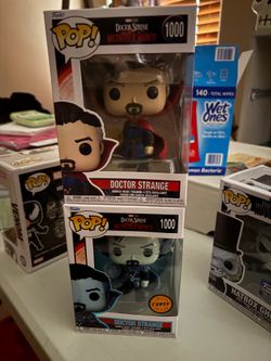 Dr Strange Funko and chase Funko