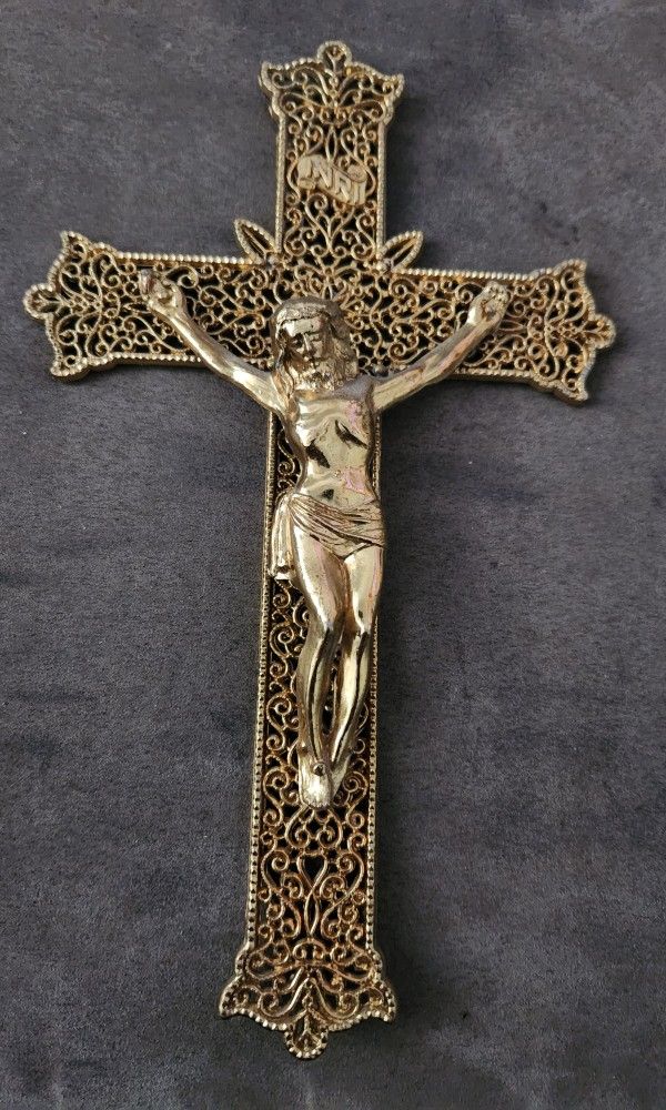 Metal Vintage Cross