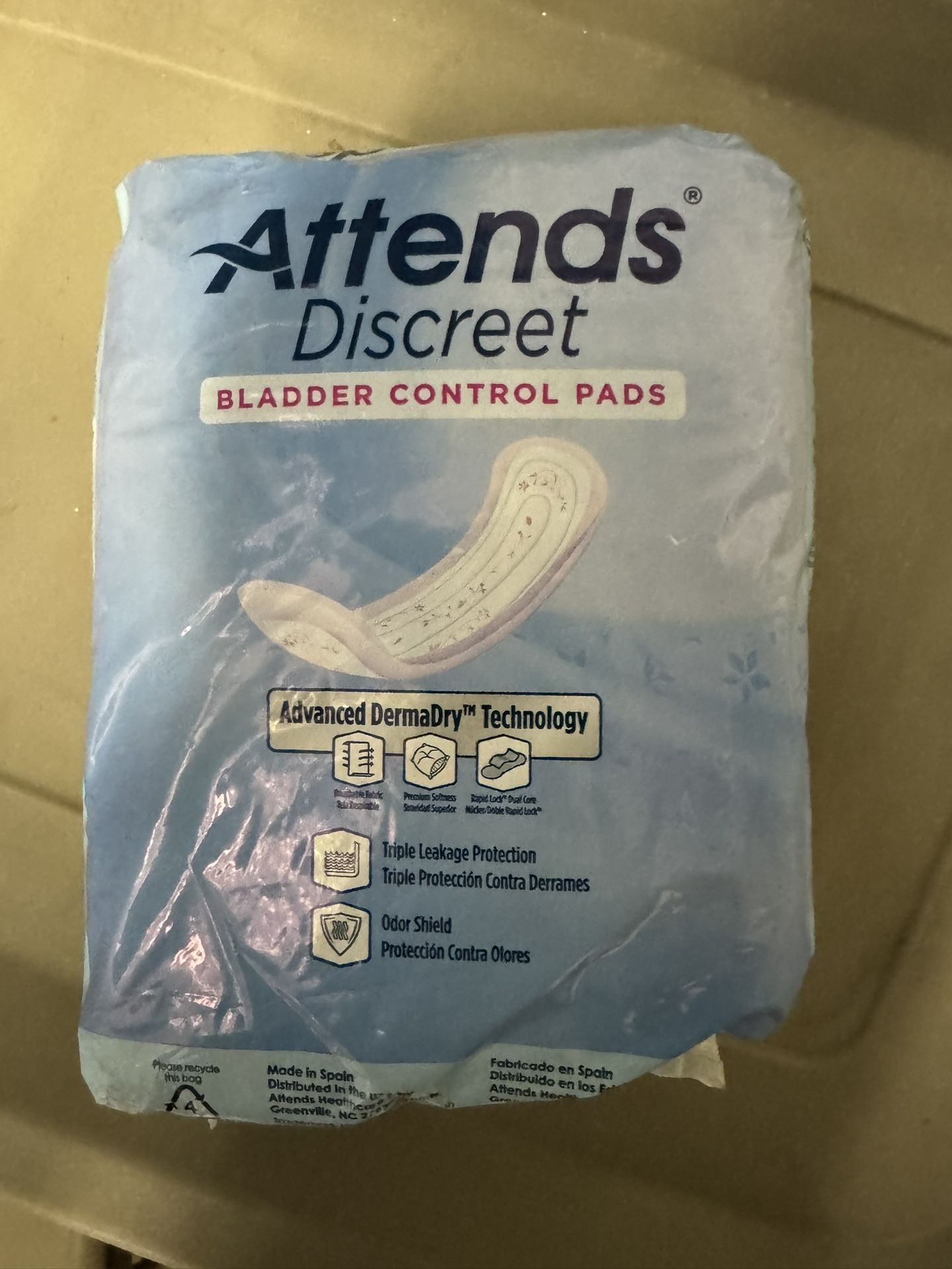 Attends Discreet Liners, Light Absorbency, One Size Fits Most (6 Inch Length), 20 Count