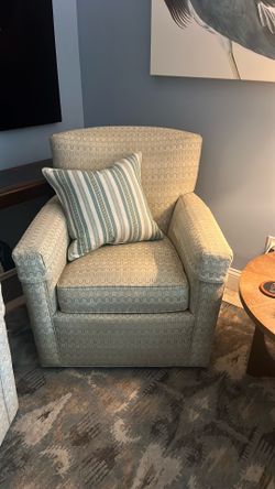 Swivel chairs - 2