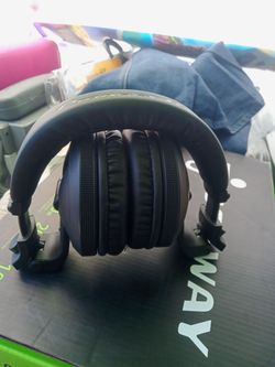 Pioneer DJ headphones along with  cord