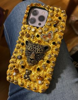 iPhone 13 Pro Max Custom Case