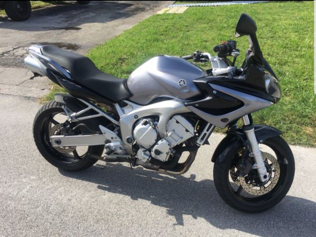 05 YAMAHA FZ6 FAZER 600