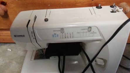 Sewing Machine like new