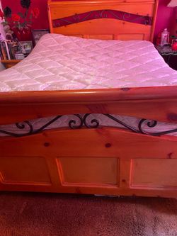 Solid Oak Bedroom Set
